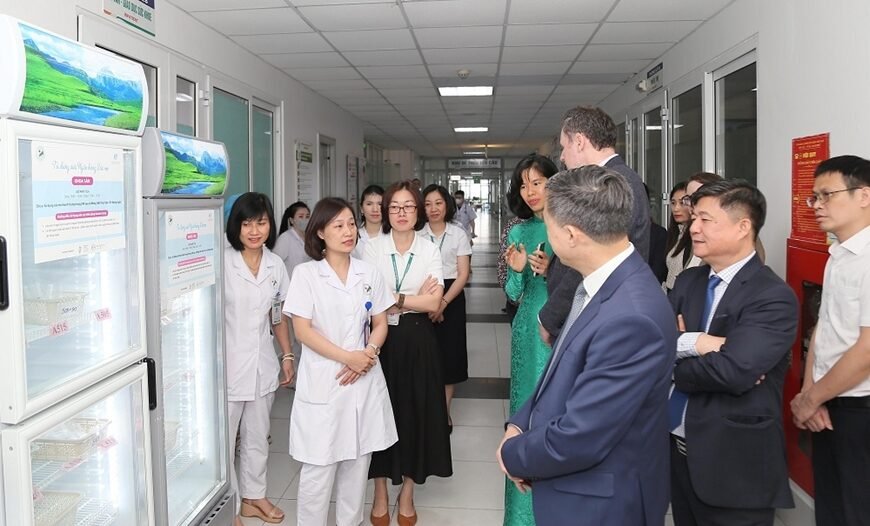 ngân hàng sữa mẹ vệ tinh bệnh viện đa khoa đức giang